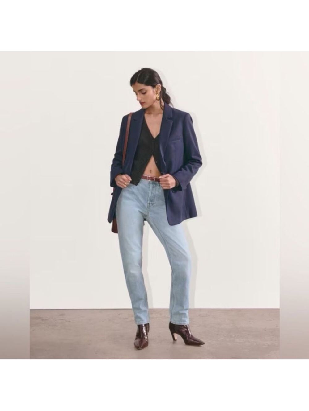 Everlane 90s cheeky jeans sz 23 crop
